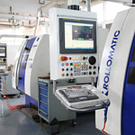 What are the advantages of CNC lathes compared with traditional lathes?